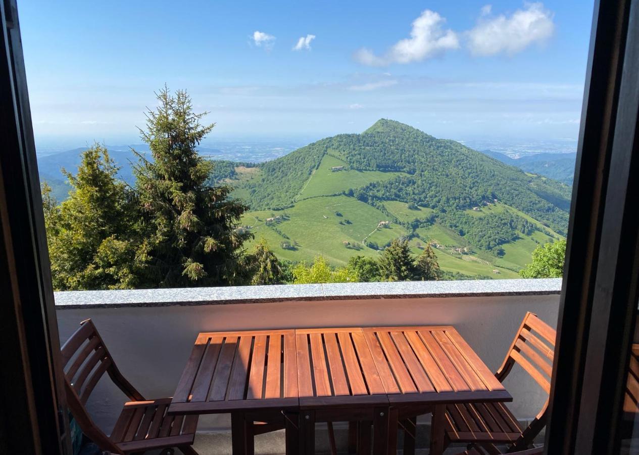 Apartamento Panorama 1200, In The Heart Of The San Fermo Hills Adrara San Rocco Exterior foto