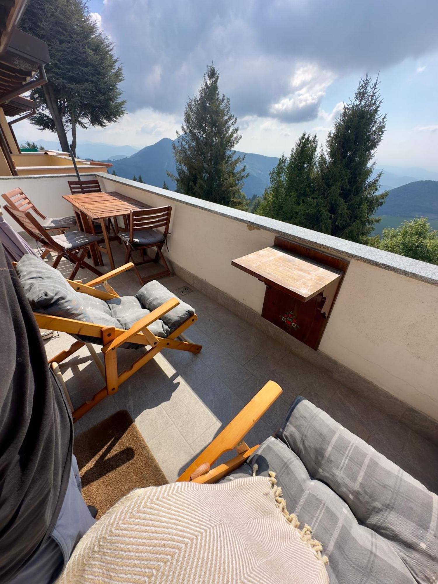 Apartamento Panorama 1200, In The Heart Of The San Fermo Hills Adrara San Rocco Exterior foto